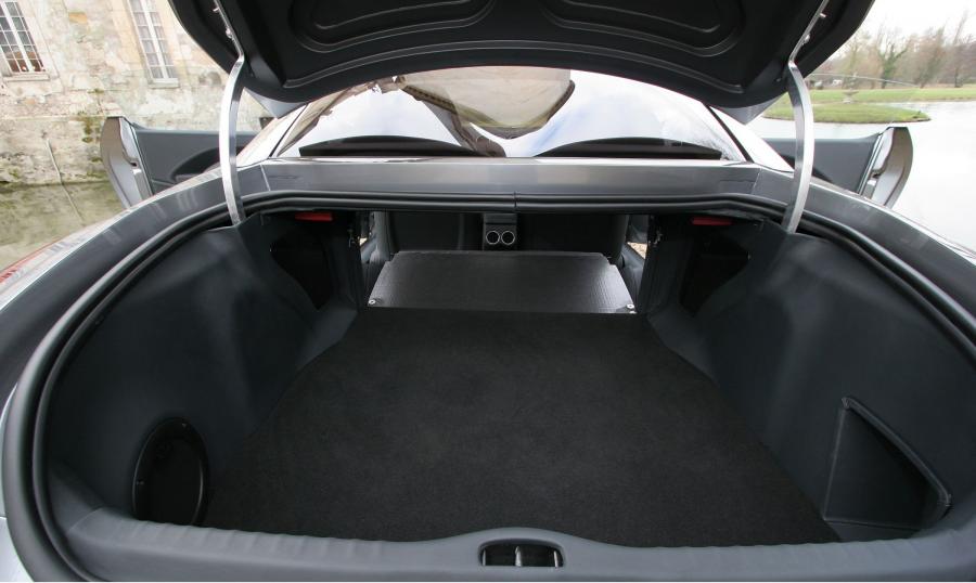  Peugeot 308 RC Z Concept 2007 года  (фото 13 из 120)